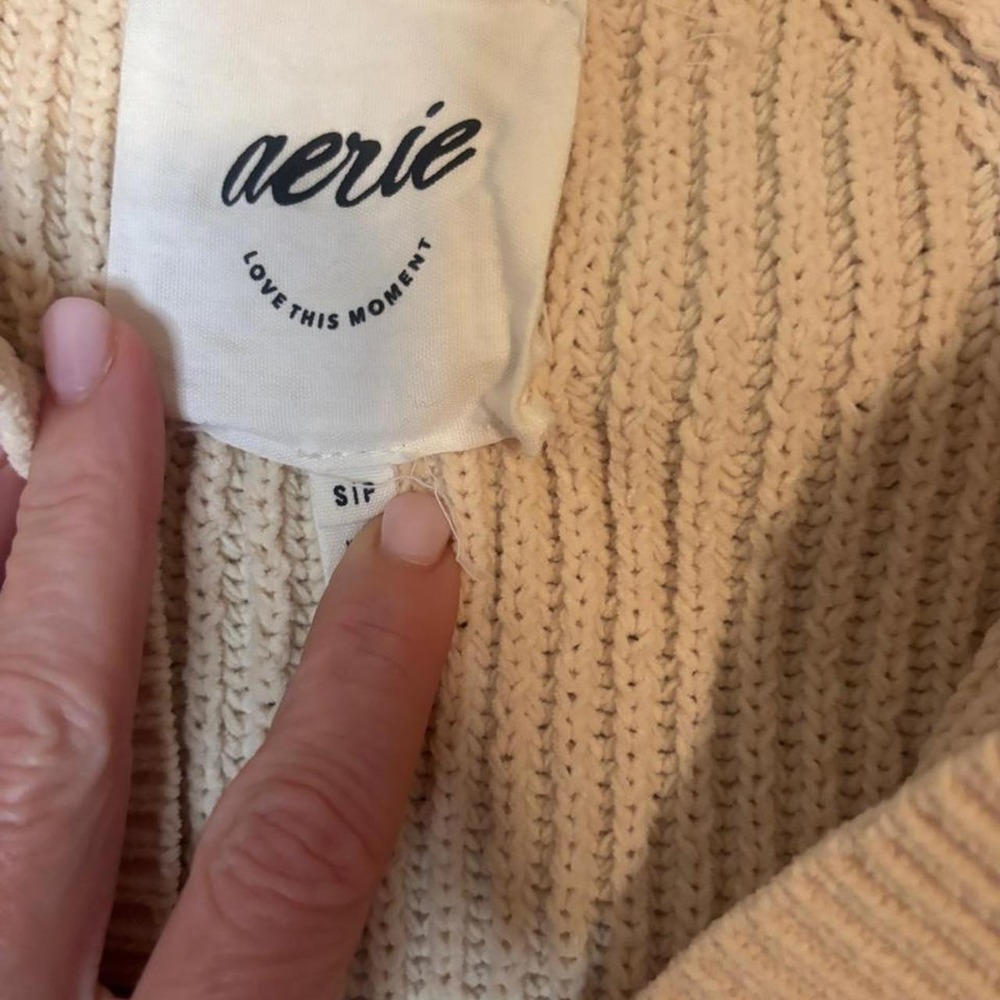 Aerie cozy polo sweater - Picture 2 of 3